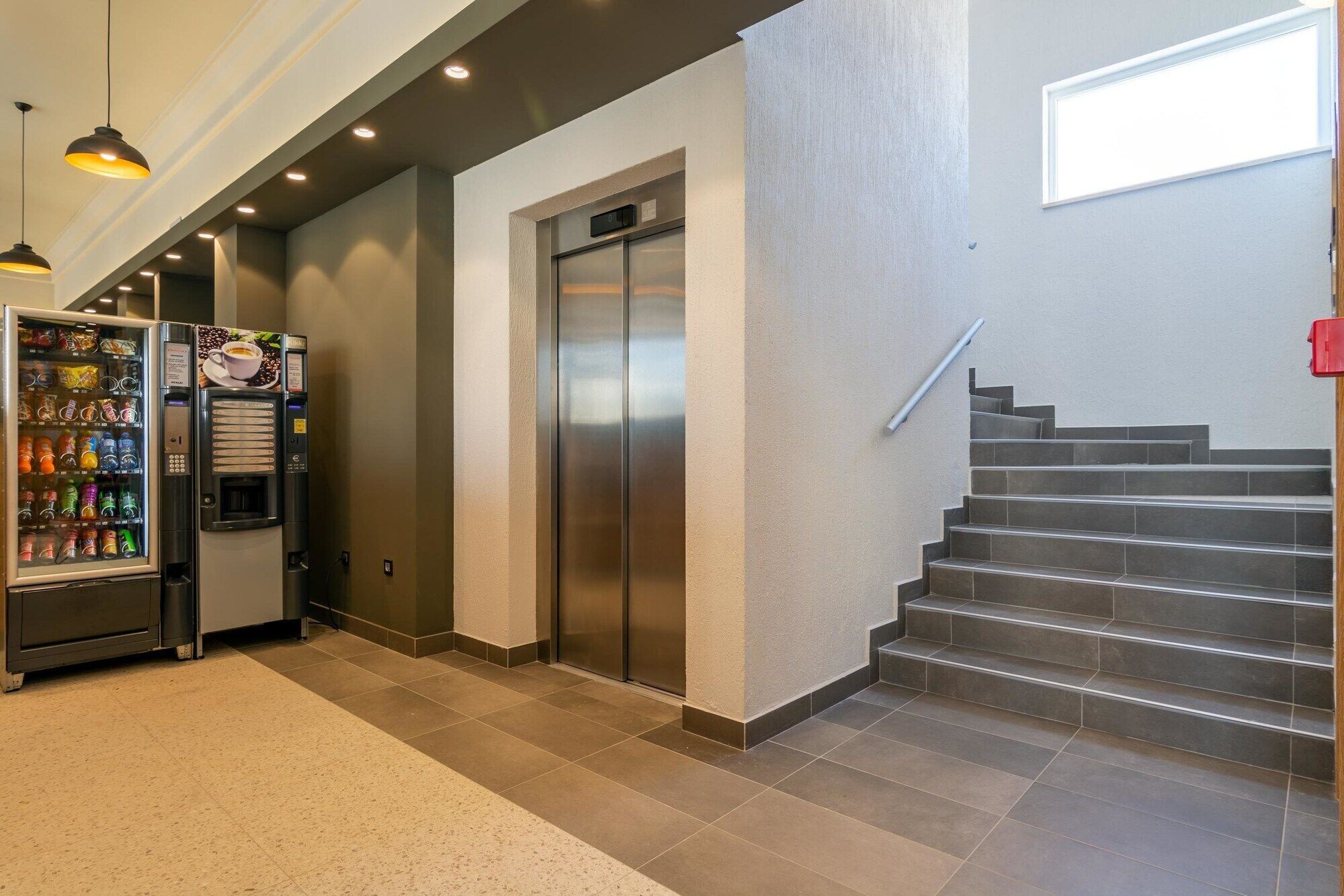 Hotel Resurs Podgorica Luaran gambar