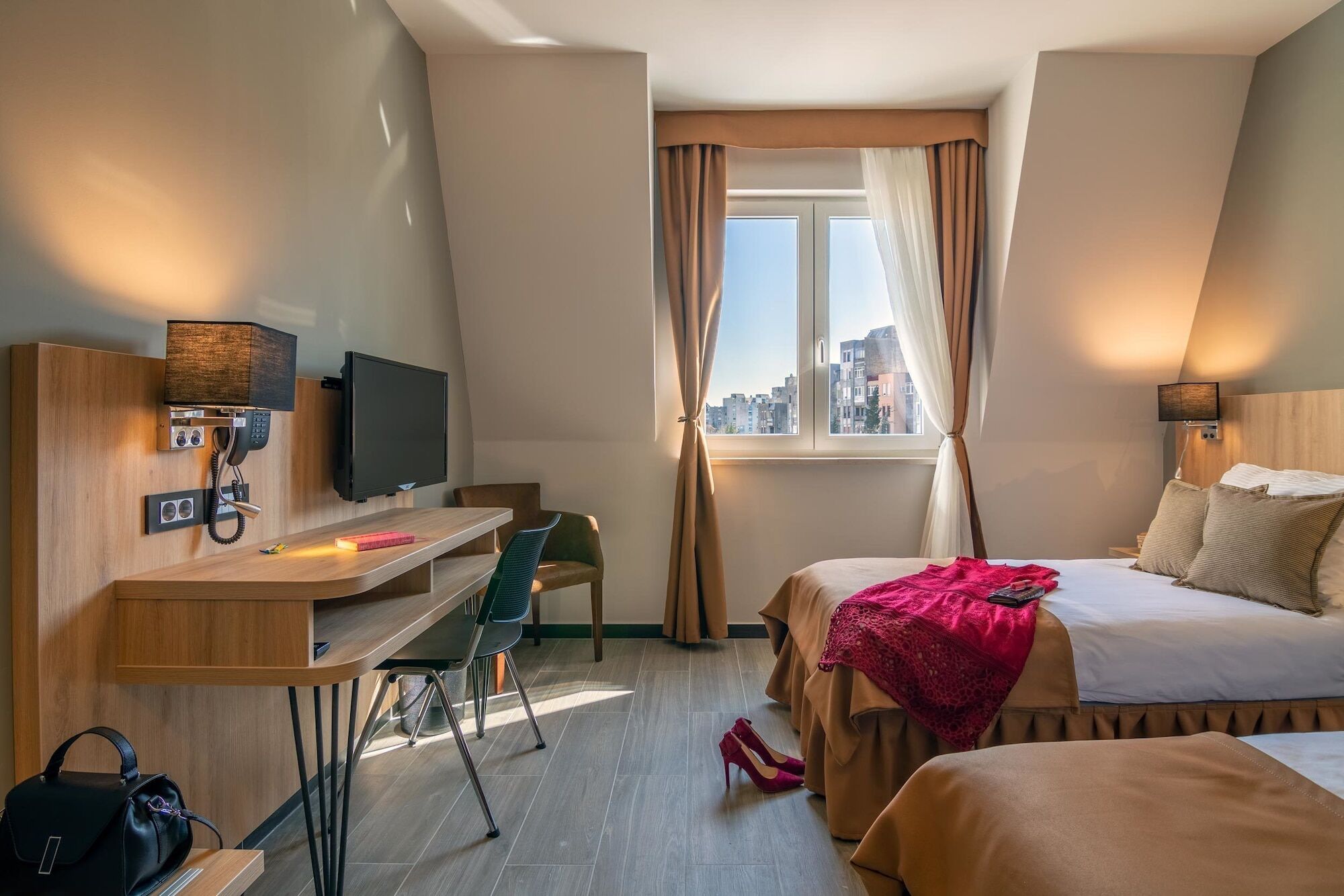Hotel Resurs Podgorica Luaran gambar